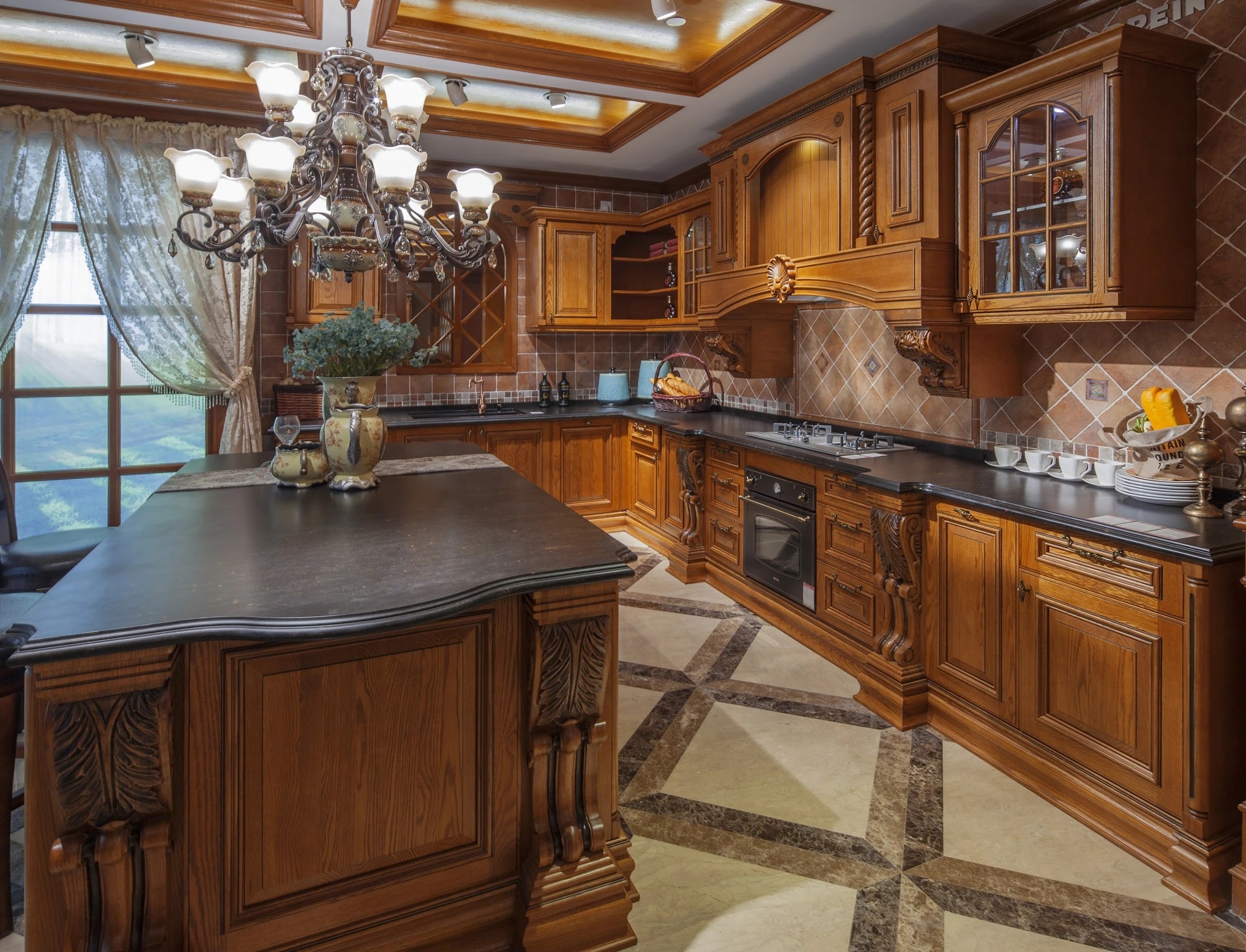 Luxury Cabinet 1