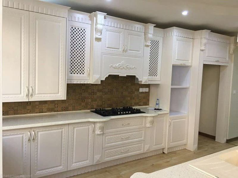 Traditional Cabinet 3